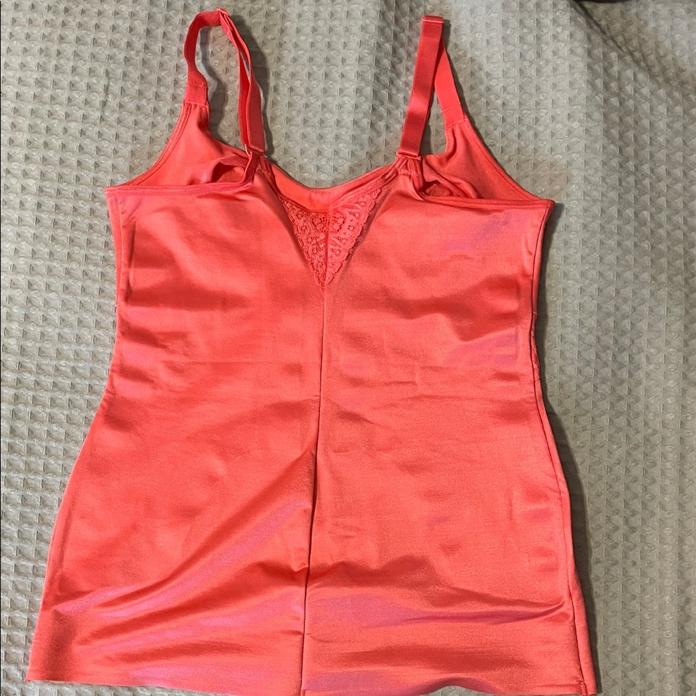 Ruby Ribbon Peach Lace Cami - Picture 4 of 8